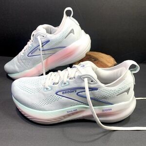 Brooks White and Blue Athletic Shoes